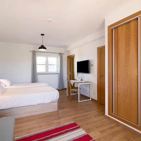 Отель Quinta Da Bornacha - B Вила-Нова-де-Касела